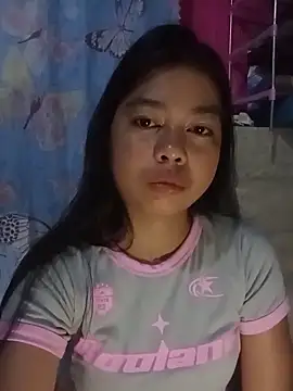 Snapshot of Heavens_night04 chatting on 02.04.26 Heavens night04 online show from 02.04.26