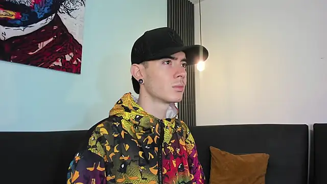 Snapshot of Lio_____ chatting on 02.12.26 Lio online show from 02.12.26