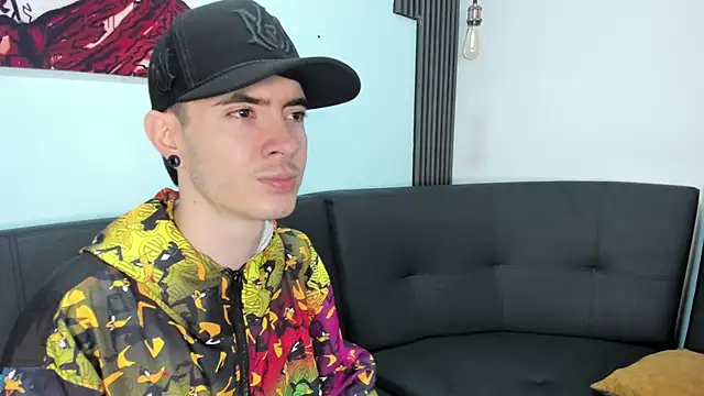 Snapshot of Lio_____ chatting on 02.12.26 Lio online show from 02.12.26