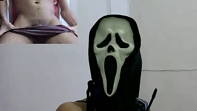 Snapshot of Evansx7 chatting on 03.24.26 Evansx7 online show from 03.24.26