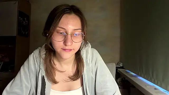 Miaaa Moon online show from 05.14.26