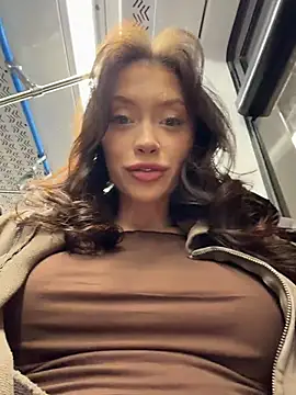 Snapshot of CityLynx chatting on 02.05.26 CityLynx online show from 02.05.26