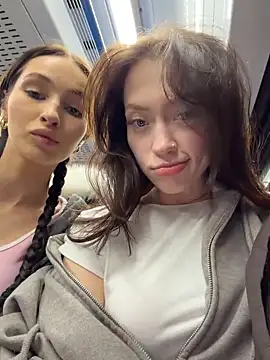 Snapshot of CityLynx chatting on 02.12.26 CityLynx online show from 02.12.26