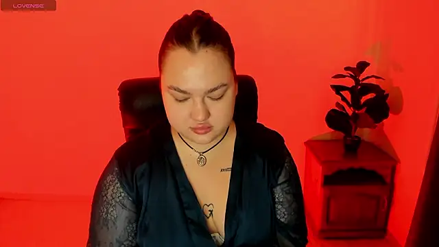 Snapshot of Sofiawetsweet chatting on 02.19.26 Sofiawetsweet online show from 02.19.26