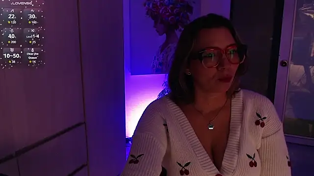 Snapshot of milfsecret69 chatting on 03.29.26 milfsecret69 online show from 03.29.26