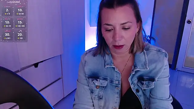 Snapshot of milfsecret69 chatting on 04.08.26 milfsecret69 online show from 04.08.26