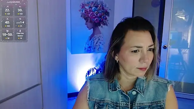 Snapshot of milfsecret69 chatting on 04.12.26 milfsecret69 online show from 04.12.26