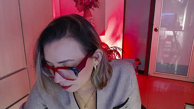 Snapshot of milfsecret69 chatting on 04.16.26 milfsecret69 online show from 04.16.26