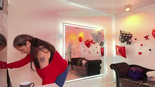 Madame scarlett online show from 02.24.26