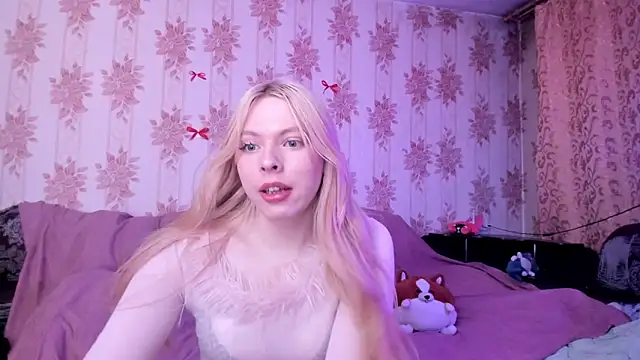 Snapshot of Cutie_Bambi chatting on 02.22.26 Cutie Bambi online show from 02.22.26