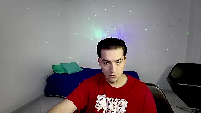 Snapshot of RoseSinsDonViktor chatting on 02.24.26 RoseSinsDonViktor online show from 02.24.26