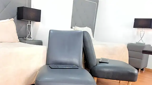 Snapshot of Oliviia_williams chatting on 02.11.26 Oliviia williams online show from 02.11.26