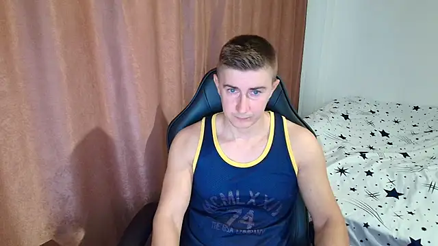 Snapshot of TodMusclePower9 chatting on 02.11.26 TodMusclePower9 online show from 02.11.26