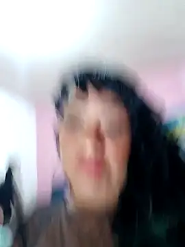 Snapshot of SabrinaColin chatting on 02.11.26 SabrinaColin online show from 02.11.26