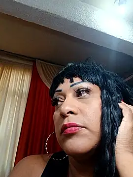 Snapshot of SabrinaColin chatting on 02.18.26 SabrinaColin online show from 02.18.26