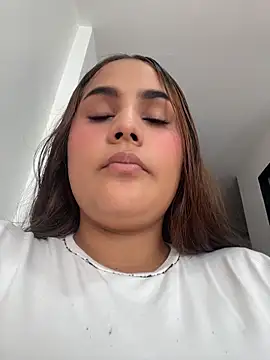 Noa Harper- online show from 04.15.26