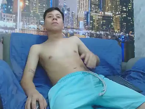 santiago xxxcol online show from 02.23.26