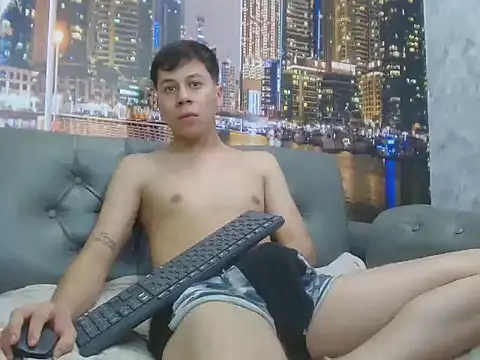 santiago xxxcol online show from 03.31.26