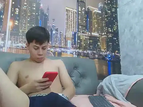 santiago xxxcol online show from 04.15.26