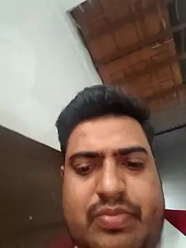 Snapshot of hunterkingshan chatting on 02.04.26 hunterkingshan online show from 02.04.26