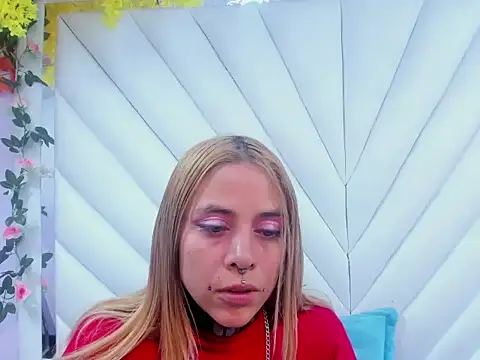 Snapshot of Dakota_Angell_ chatting on 02.04.26 Dakota Angell online show from 02.04.26