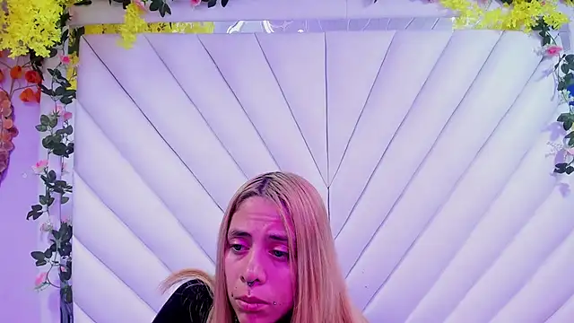 Snapshot of Dakota_Angell_ chatting on 02.10.26 Dakota Angell online show from 02.10.26