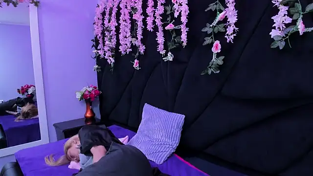 Snapshot of Dakota_Angell_ chatting on 02.15.26 Dakota Angell online show from 02.15.26