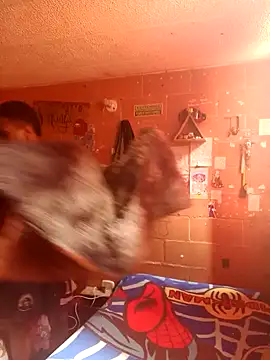 Snapshot of suckdream chatting on 02.13.26 suckdream online show from 02.13.26