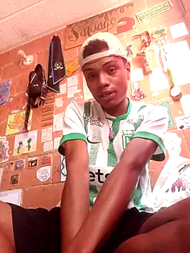 Snapshot of suckdream chatting on 02.22.26 suckdream online show from 02.22.26