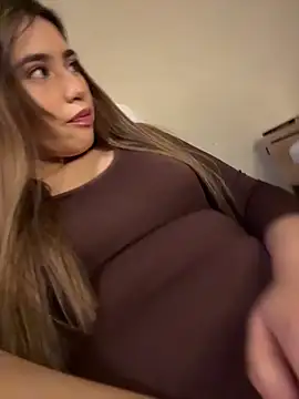 Snapshot of romyamo chatting on 03.29.26 romyamo online show from 03.29.26