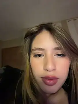 Snapshot of romyamo chatting on 04.09.26 romyamo online show from 04.09.26