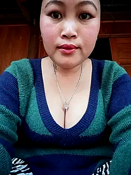 Mayly Sweet online show from 02.13.26