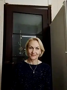 Snapshot of MichelleSolis chatting on 02.11.26 MichelleSolis online show from 02.11.26