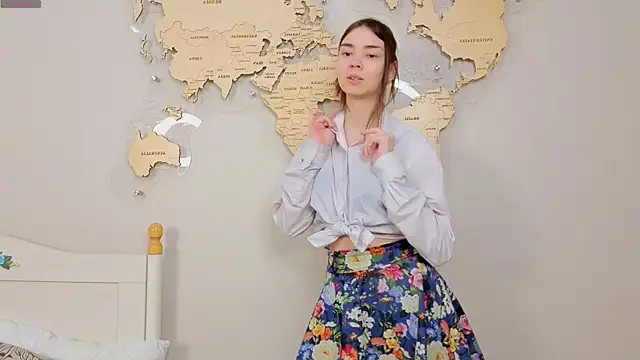 Snapshot of EddieChery chatting on 03.12.26 EddieChery online show from 03.12.26