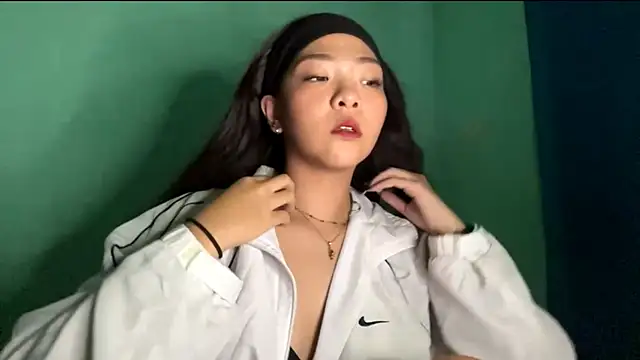 TerisaYellow online show from 02.17.26