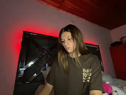 alison parkerr26 online show from 02.08.26