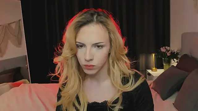 Tiffany  King online show from 04.12.26