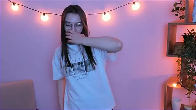 Snapshot of RandaCocuzzo chatting on 02.01.26 RandaCocuzzo online show from 02.01.26