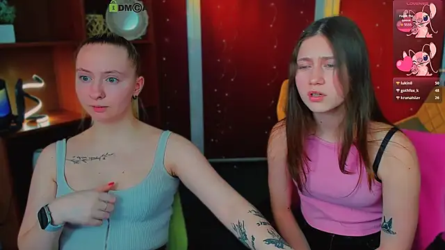 arianaa cat online show from 03.14.26