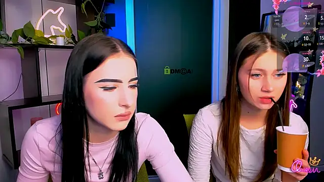 arianaa cat online show from 03.24.26