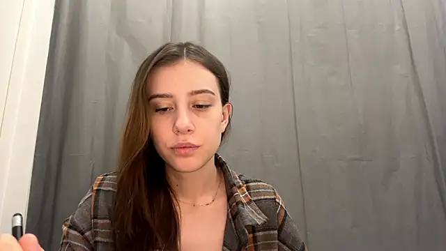 SofiaBlumer online show from 02.17.26