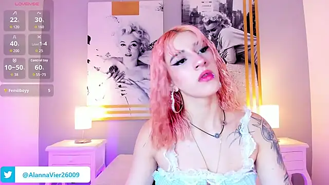Snapshot of AlannaViera chatting on 06.27.26 AlannaViera online show from 06.27.26