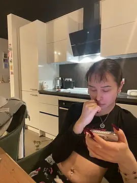 Just-Lilly online show from 04.14.26