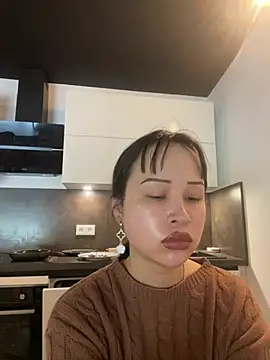 Just-Lilly online show from 05.24.26