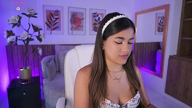 IvyGrabes online show from 04.17.26