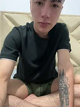 Snapshot of AlexanderCollman2 chatting on 02.04.26 AlexanderCollman2 online show from 02.04.26