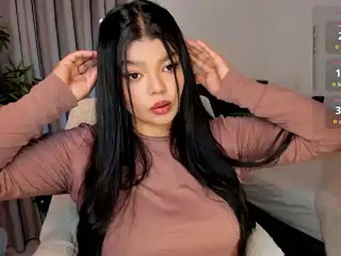 Snapshot of moonhelen chatting on 02.04.26 moonhelen online show from 02.04.26