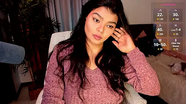 Snapshot of moonhelen chatting on 02.26.26 moonhelen online show from 02.26.26