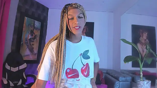 Snapshot of Ciara_HotTs chatting on 05.04.26 Ciara HotTs online show from 05.04.26