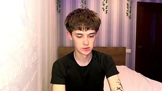 Sweet Dude online show from 03.23.26